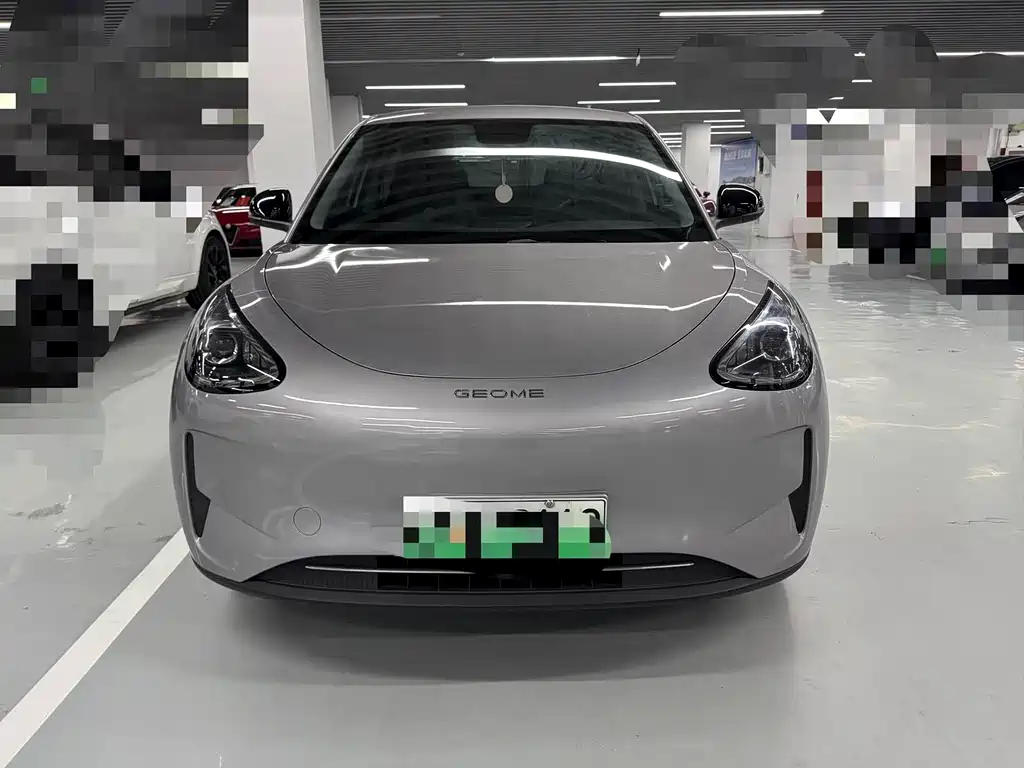 Geely Galaxy Starwish 2025 — фото 2