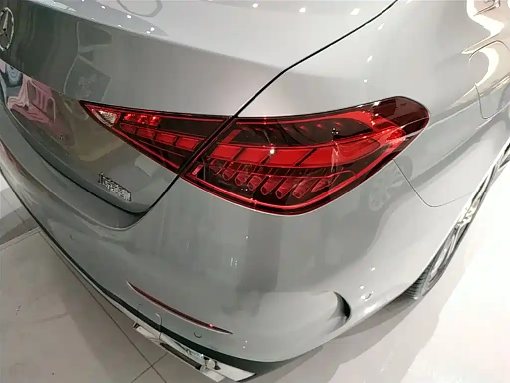 Mercedes-Benz C-Class 2022 — фото 8