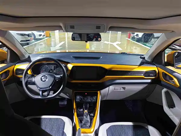 Volkswagen T-Cross 2020