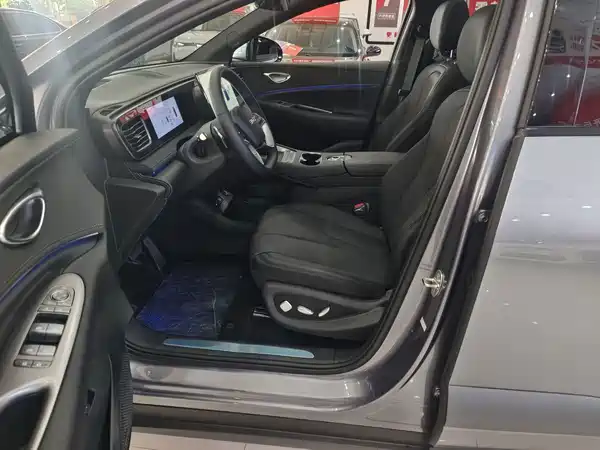 BYD Sealion 06 2026