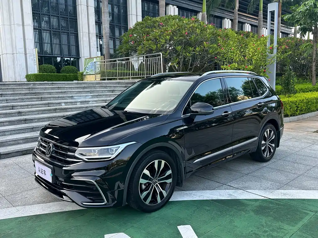 Volkswagen Tiguan L 2024