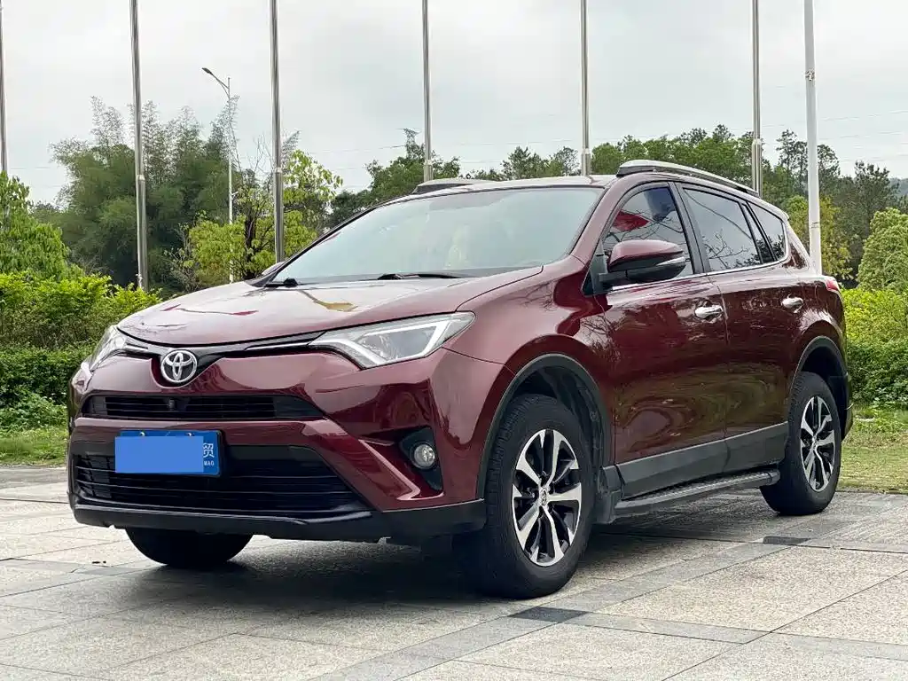 Toyota RAV4 2017