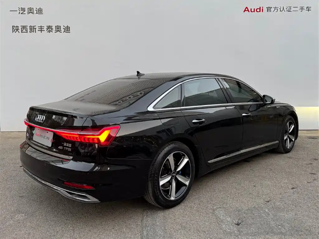 Audi A6L 2023 — фото 28
