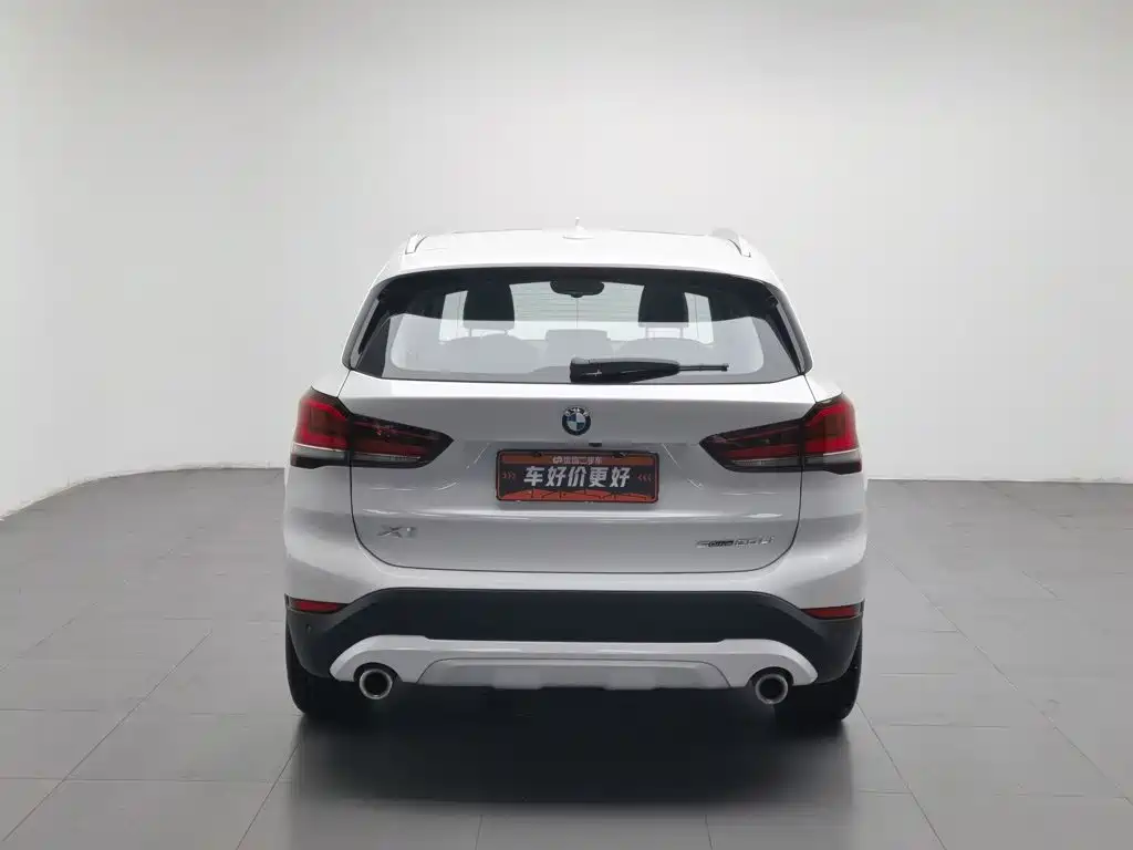 BMW X1 2021 — фото 4
