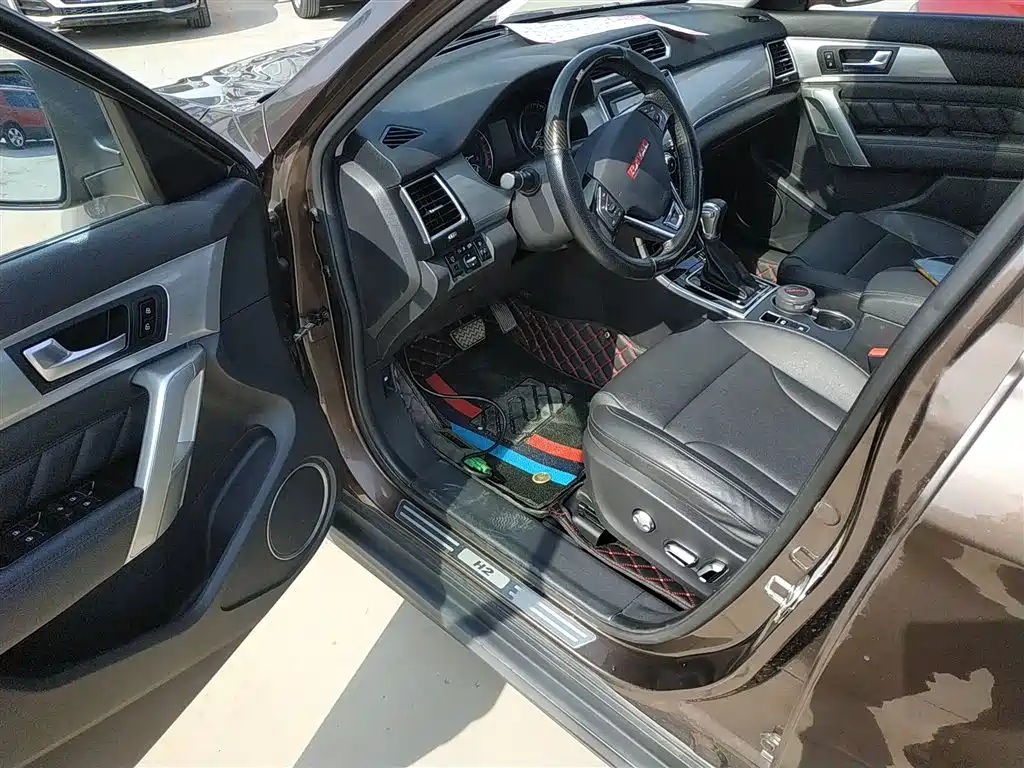 Haval H2 2015 — фото 12