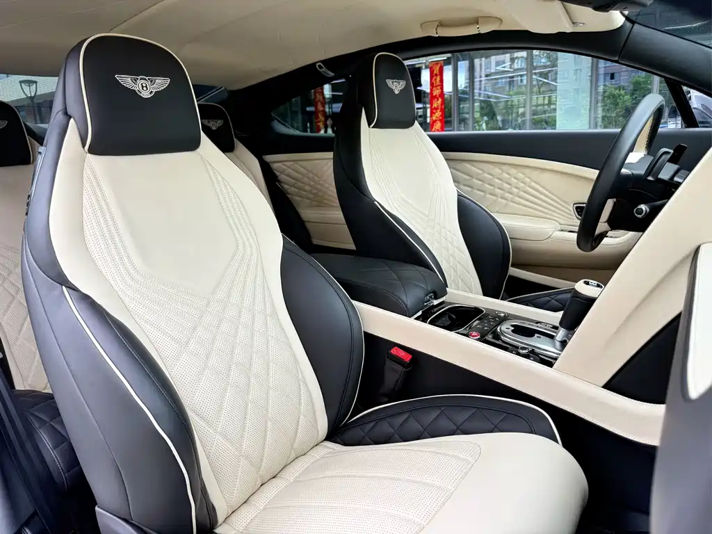 Bentley Continental 2014 — фото 7
