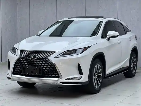 Lexus RX 2022