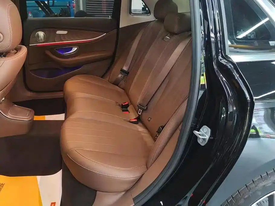 Mercedes-Benz E-Class 2023