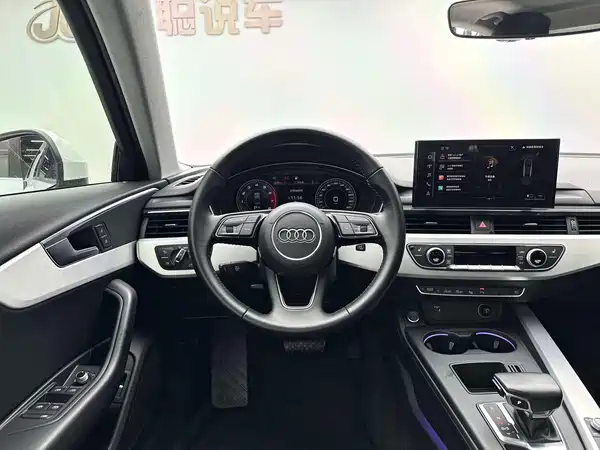 Audi A4L 2021