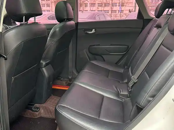 Kia KX3 2015