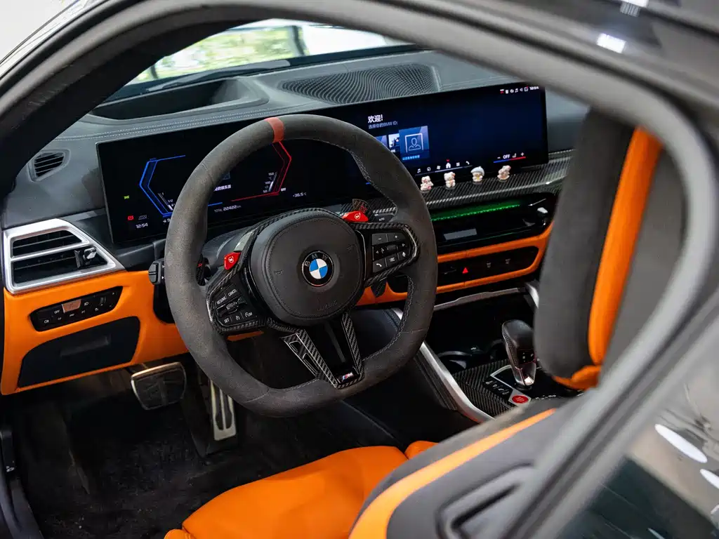 BMW M4 2025 — фото 8