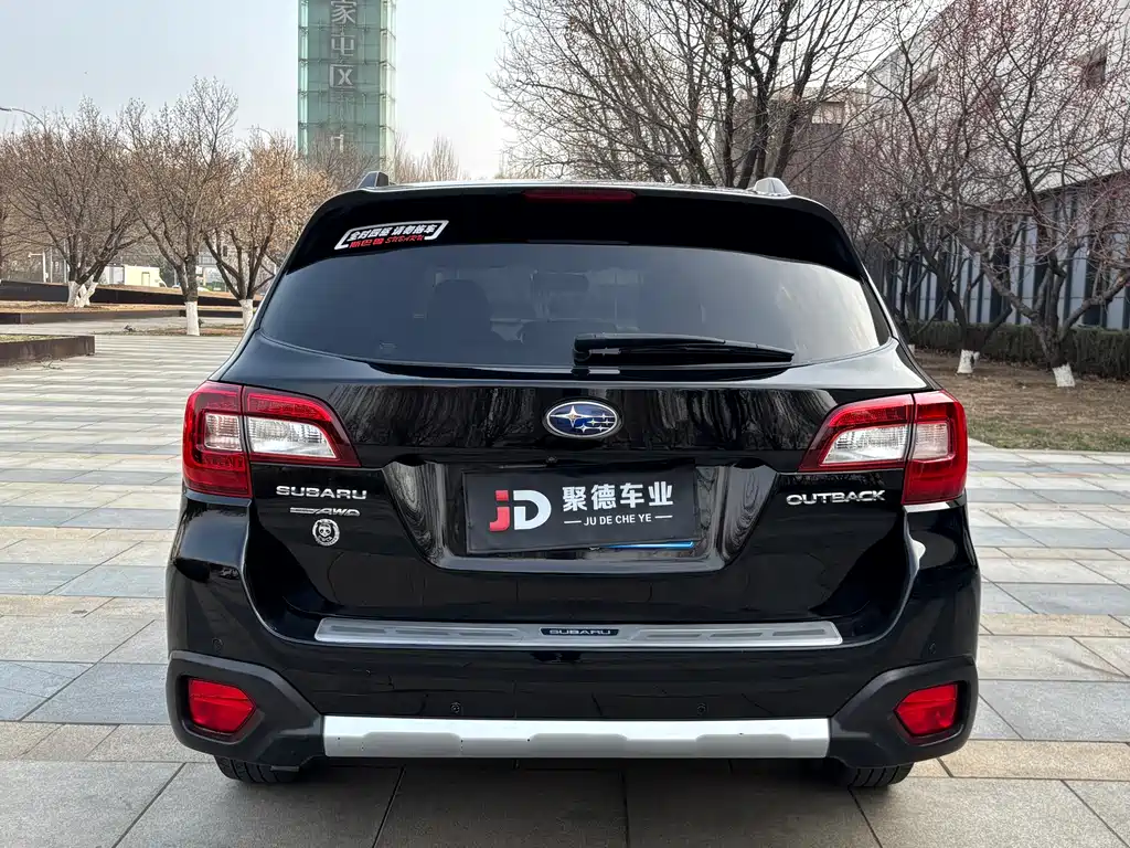 Subaru Outback 2015 — фото 8