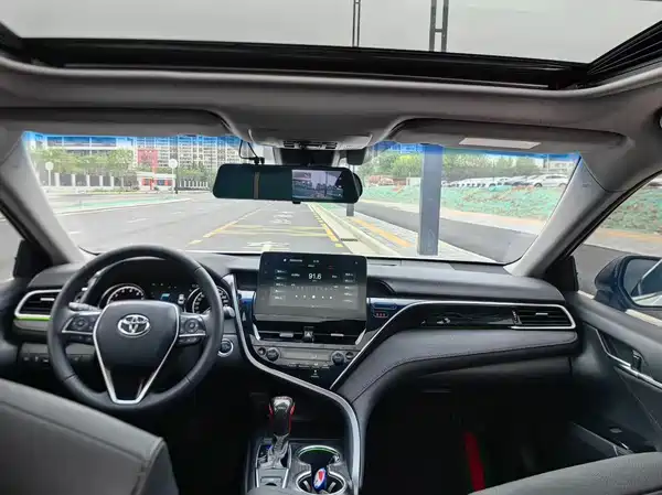 Toyota Camry 2022