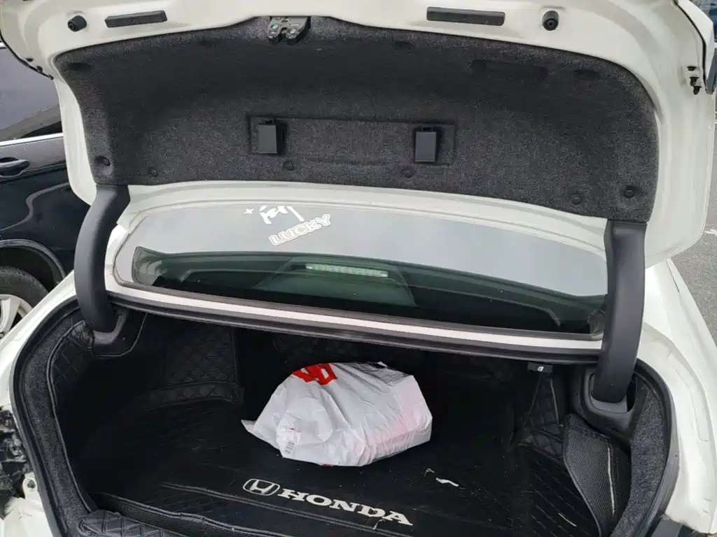 Honda Inspire 2021 — фото 19