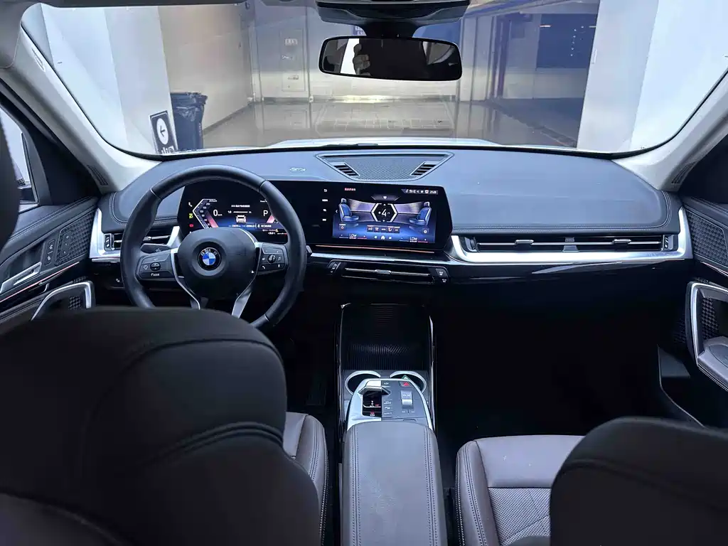BMW X1 2023 — фото 18