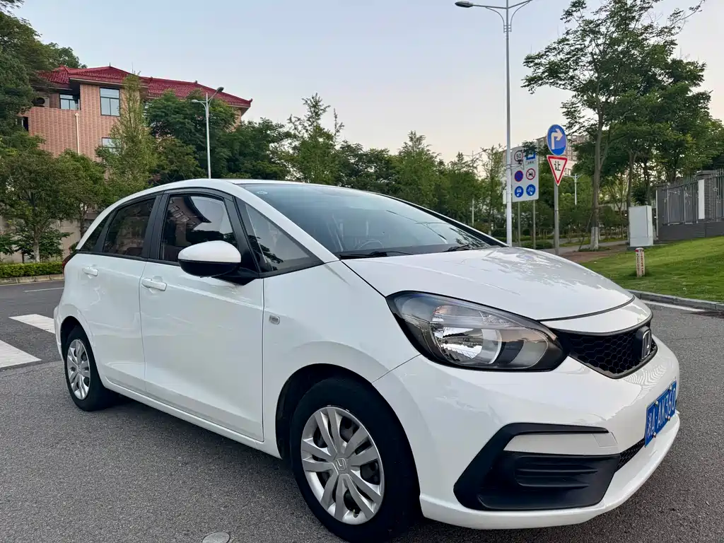 Honda Fit 2023 — фото 4