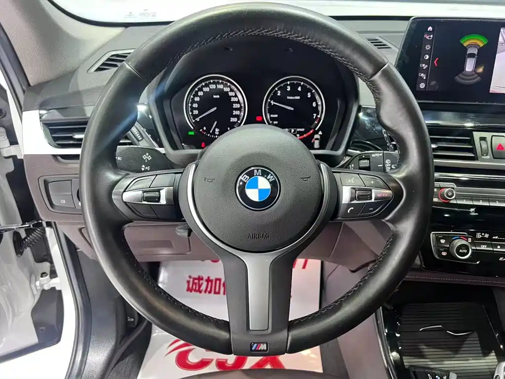 BMW X1 2022 — фото 11