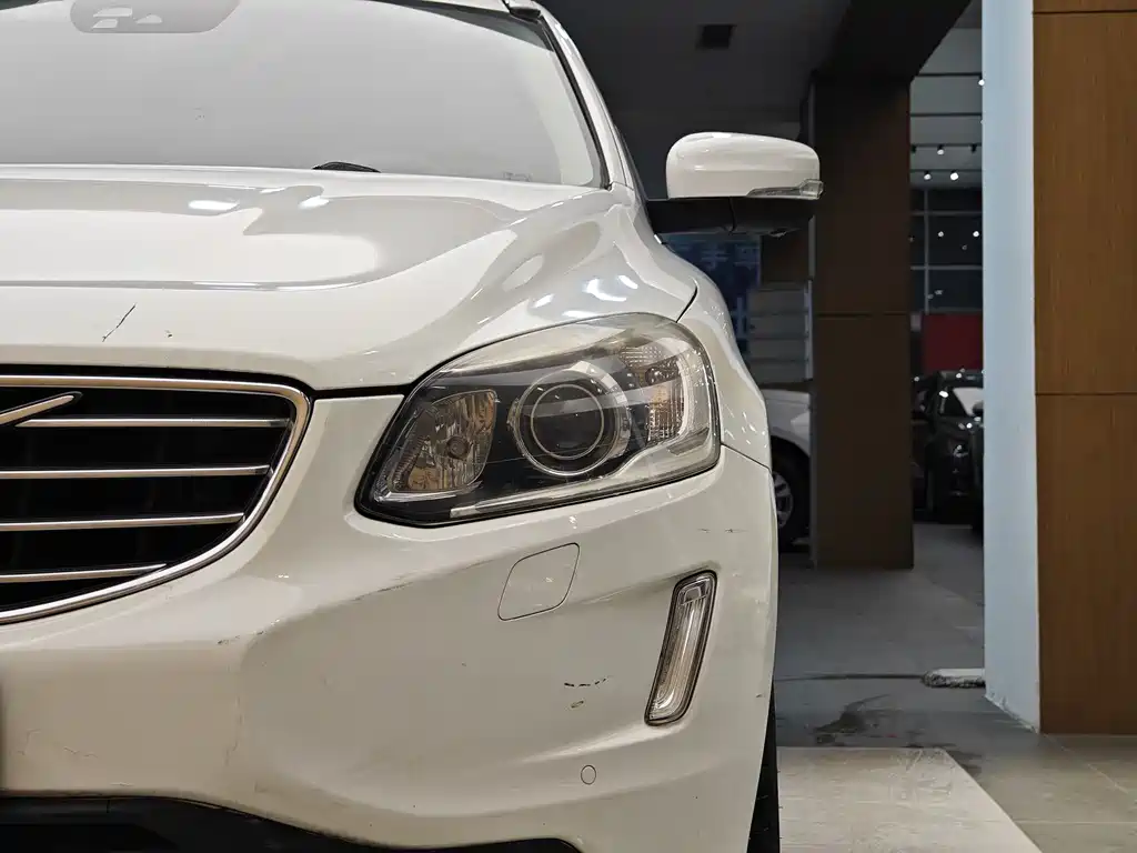 Volvo XC60 2014 — фото 2