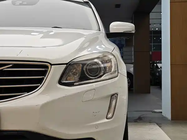 Volvo XC60 2015
