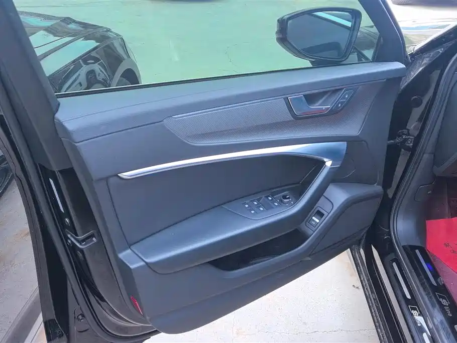 Audi A6L 2019