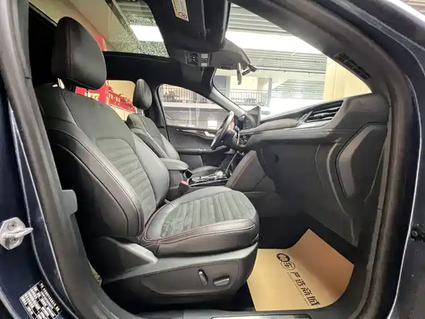 Ford Edge 2022