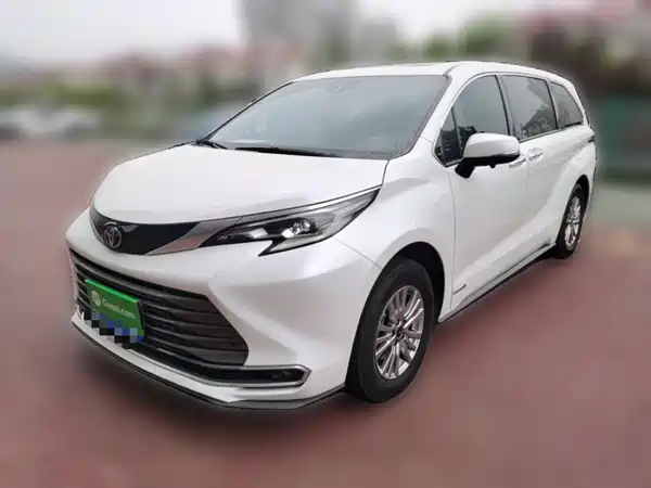 Toyota Sienna 2022