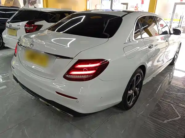 Mercedes-Benz E-Class 2019
