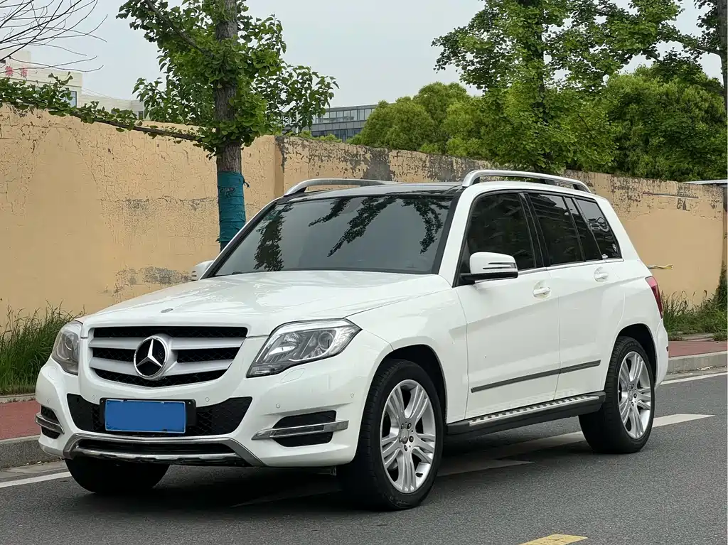 Mercedes-Benz GLK-Class 2015