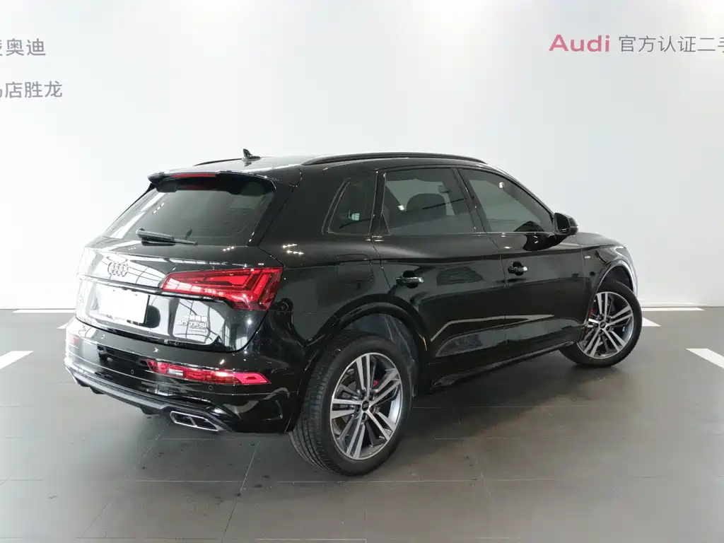 Audi Q5L 2024 — фото 4