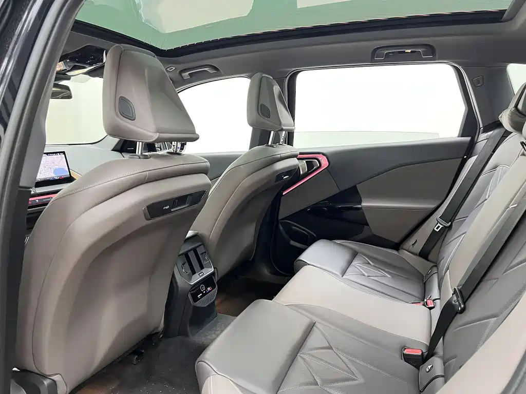 BMW X3 2025 — фото 18
