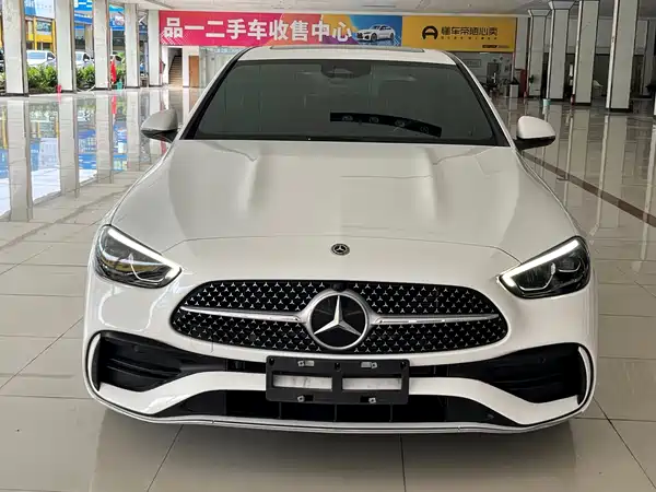 Mercedes-Benz C-Class 2021