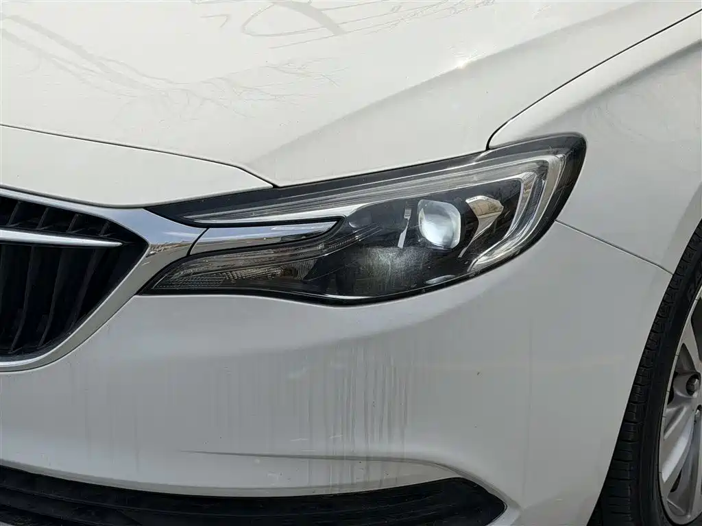 Buick Excelle 2019 — фото 18