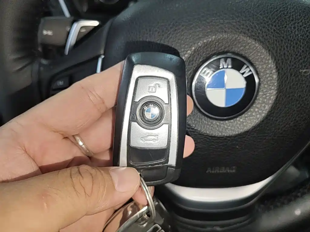 BMW 3 Series GT 2018 — фото 9