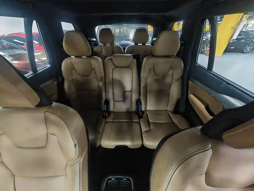Volvo XC90 2016