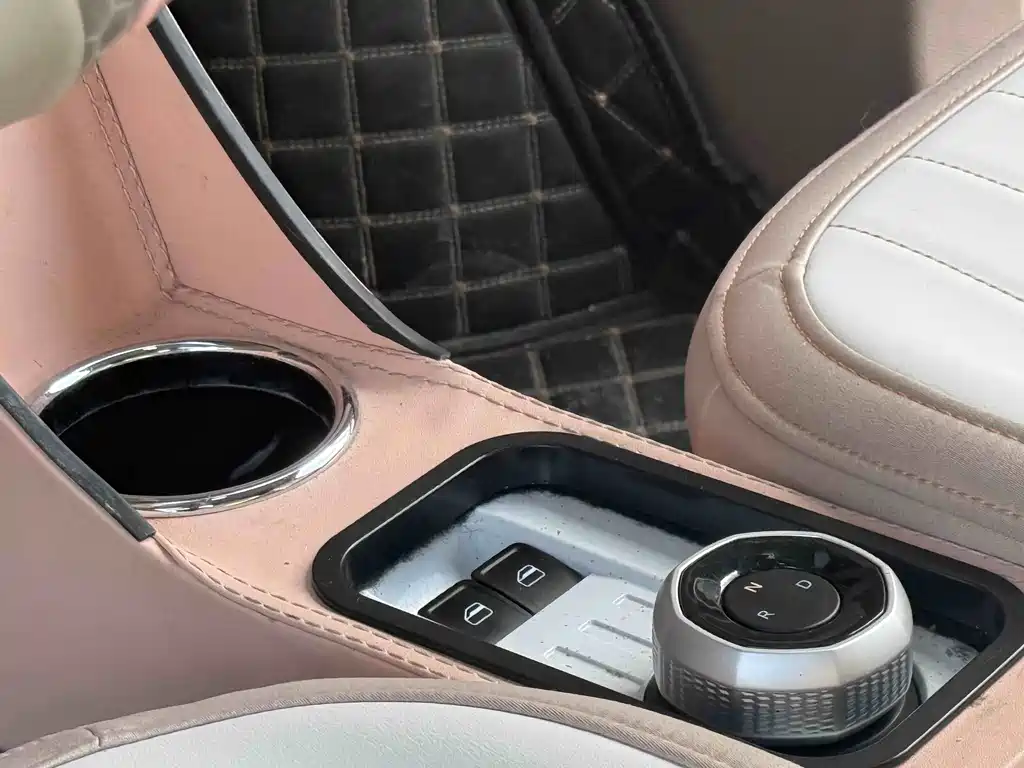 Geely Galaxy Panda 2023 — фото 9