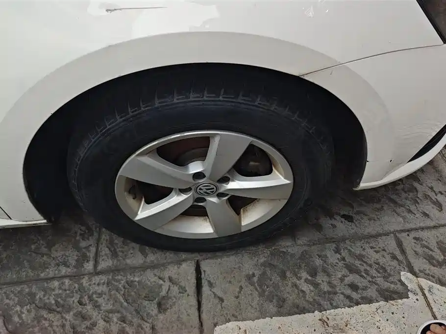 Volkswagen Lavida 2016
