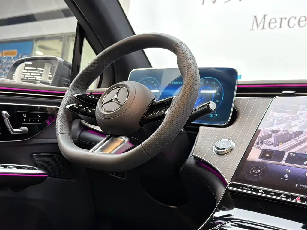 Mercedes-Benz EQE SUV 2025 — фото 16