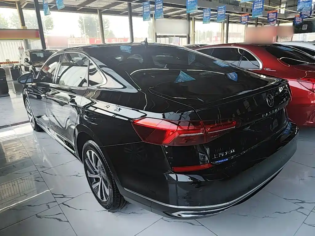 Volkswagen Passat PHEV 2020