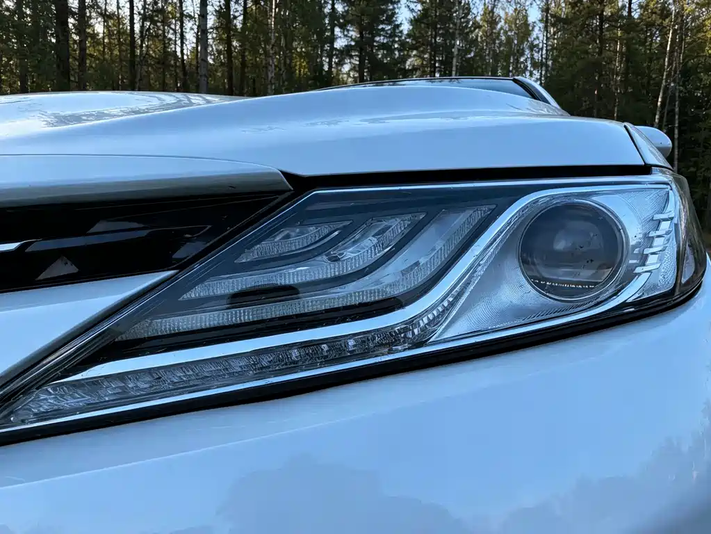 Toyota Camry 2019 — фото 22