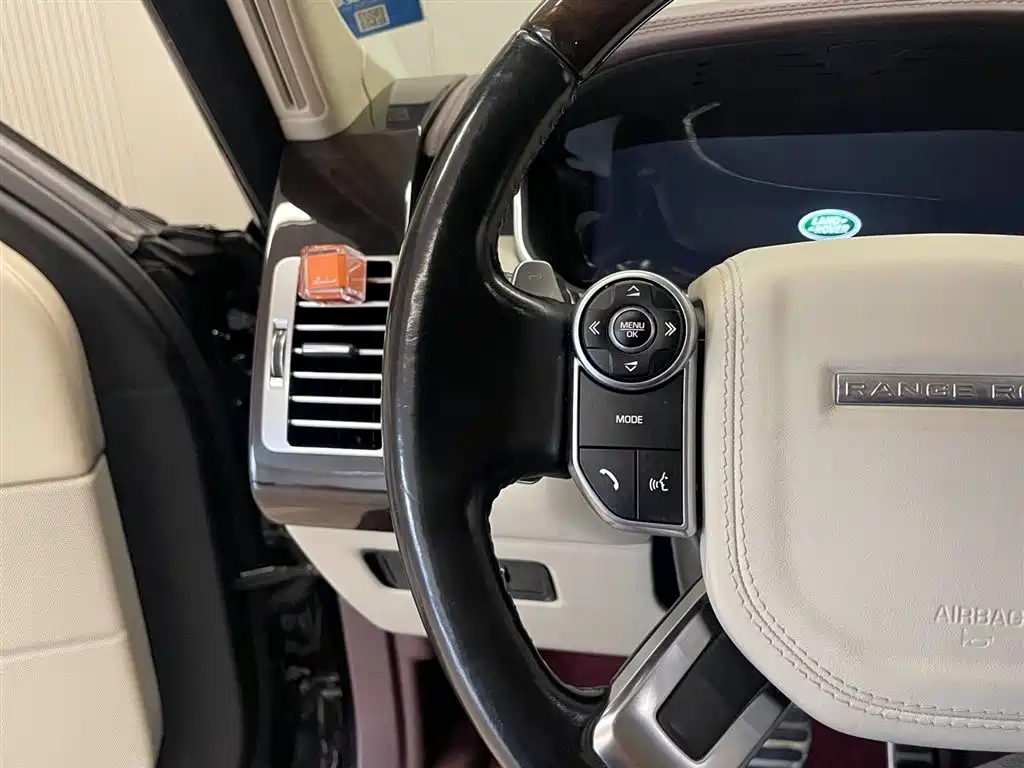 Land Rover Range Rover 2015 — фото 15