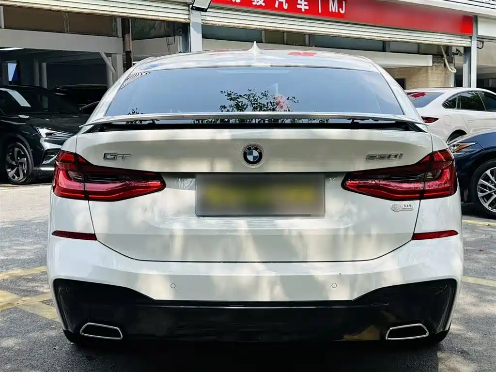 BMW 6 Series GT 2020 — фото 21