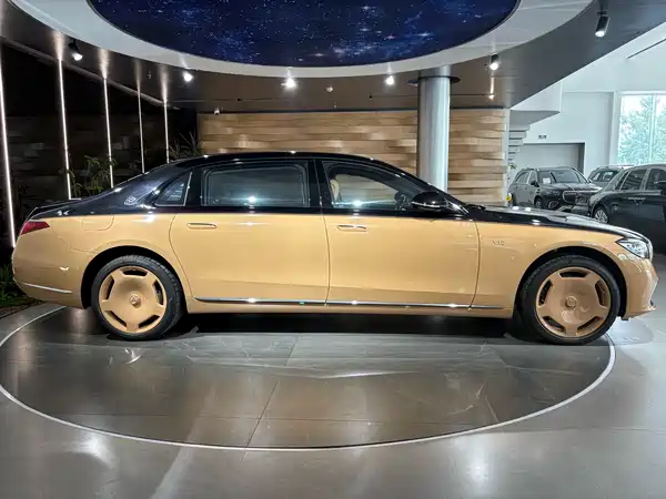 Mercedes-Benz Maybach S-Class 2022