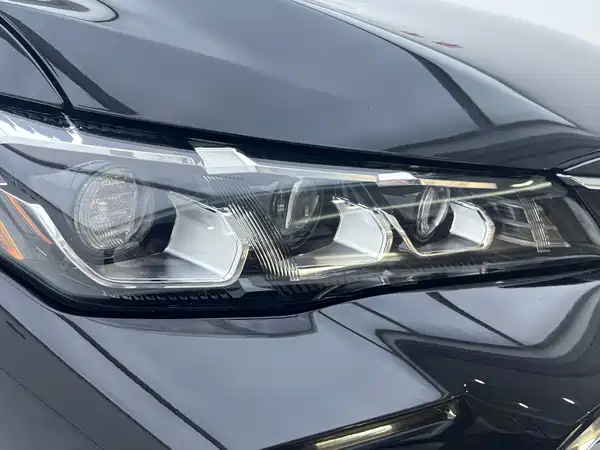 Toyota Avalon 2022