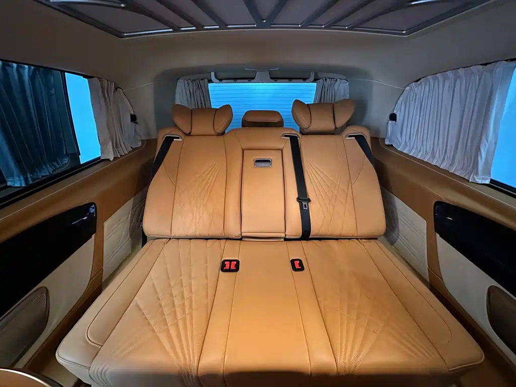 Mercedes-Benz Vito 2024 — фото 10