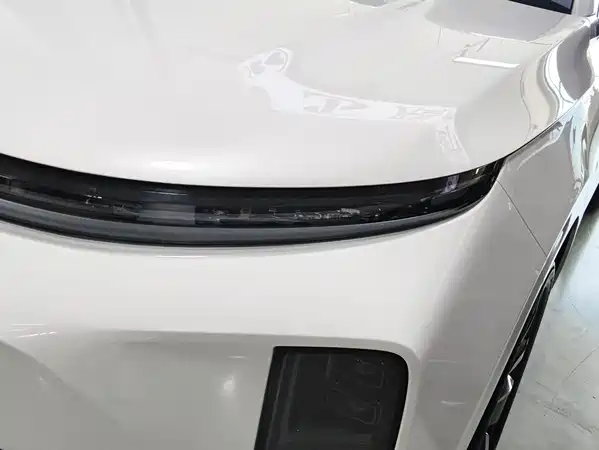 Li Auto L6 2026