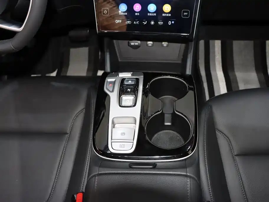 Hyundai Tucson 2023 — фото 15