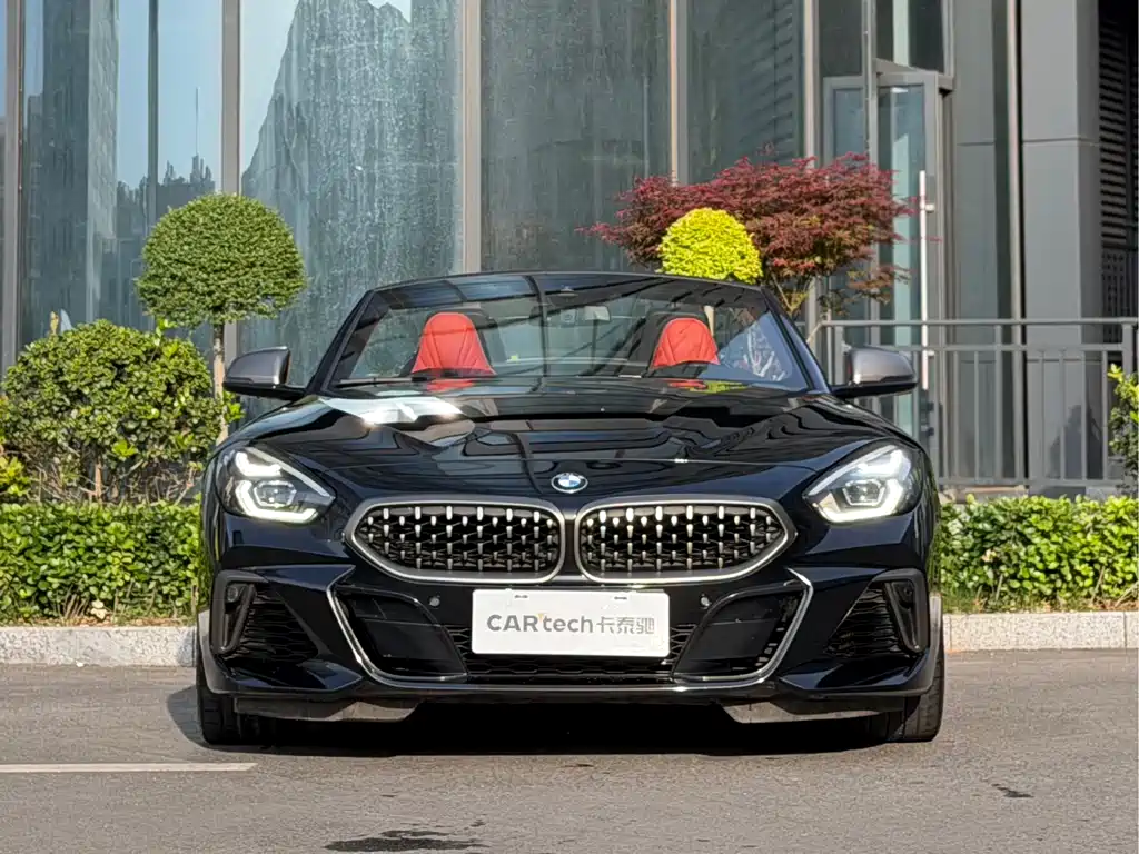 BMW Z4 2022 — фото 2