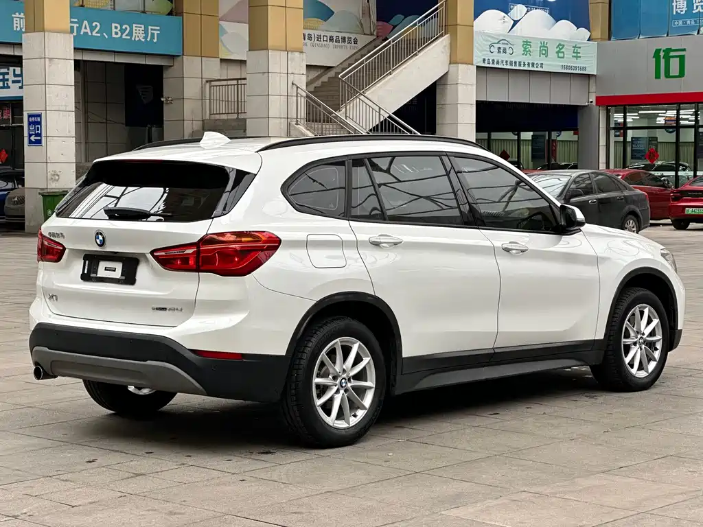 BMW X1 2018 — фото 9