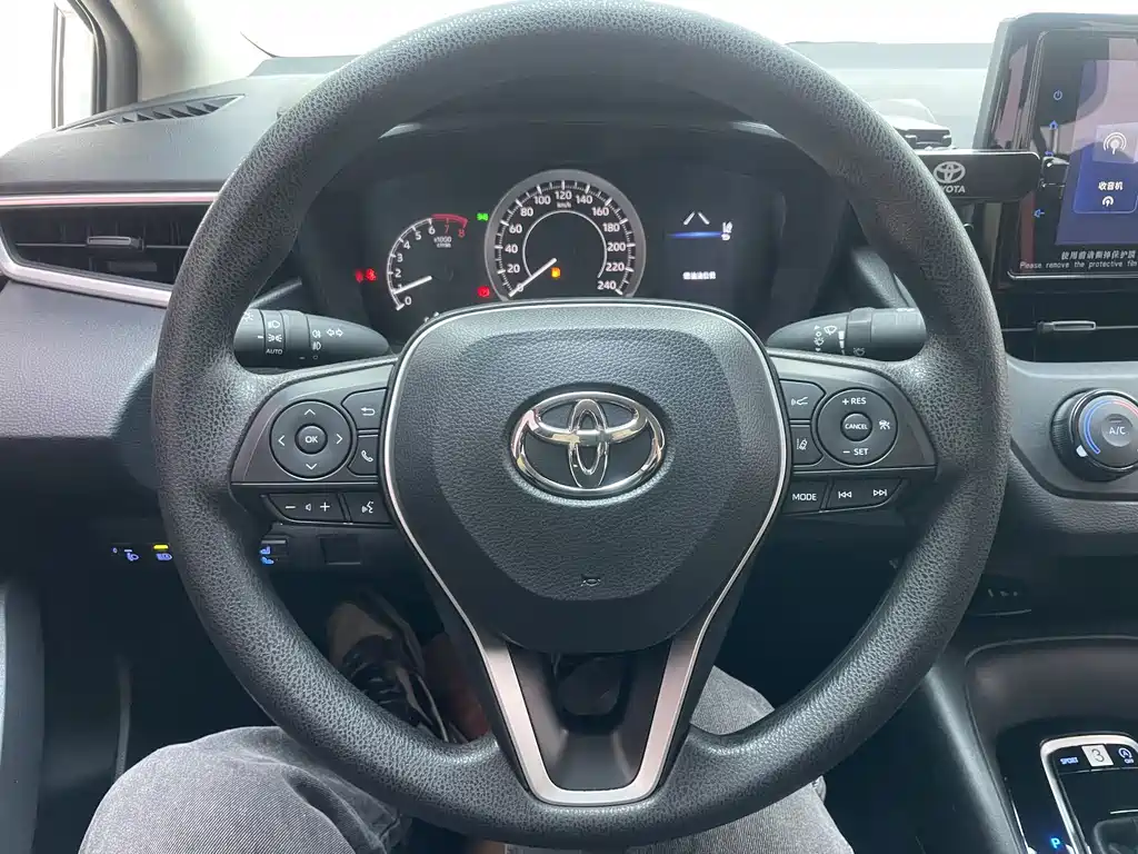 Toyota Corolla 2022 — фото 15