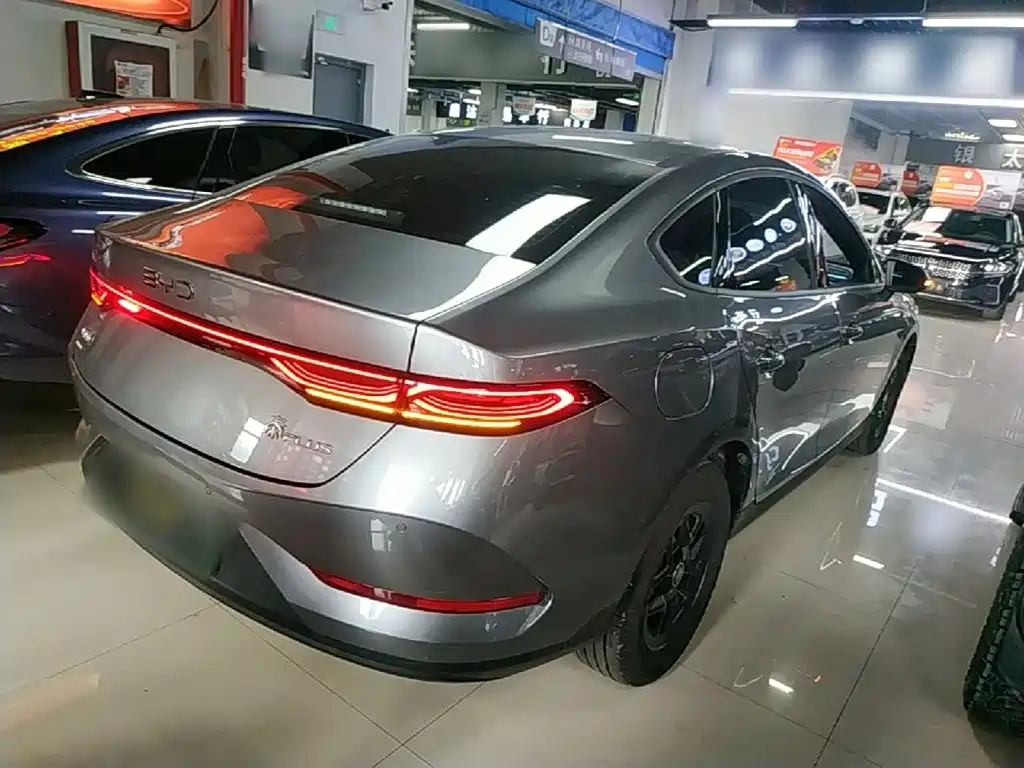 BYD Qin PLUS 2025 — фото 7